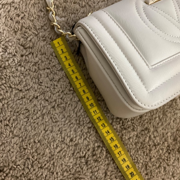 VALENTINO Beatriz Signature Logo Leather Chain Crossbody Bag - Picture 12 of 13